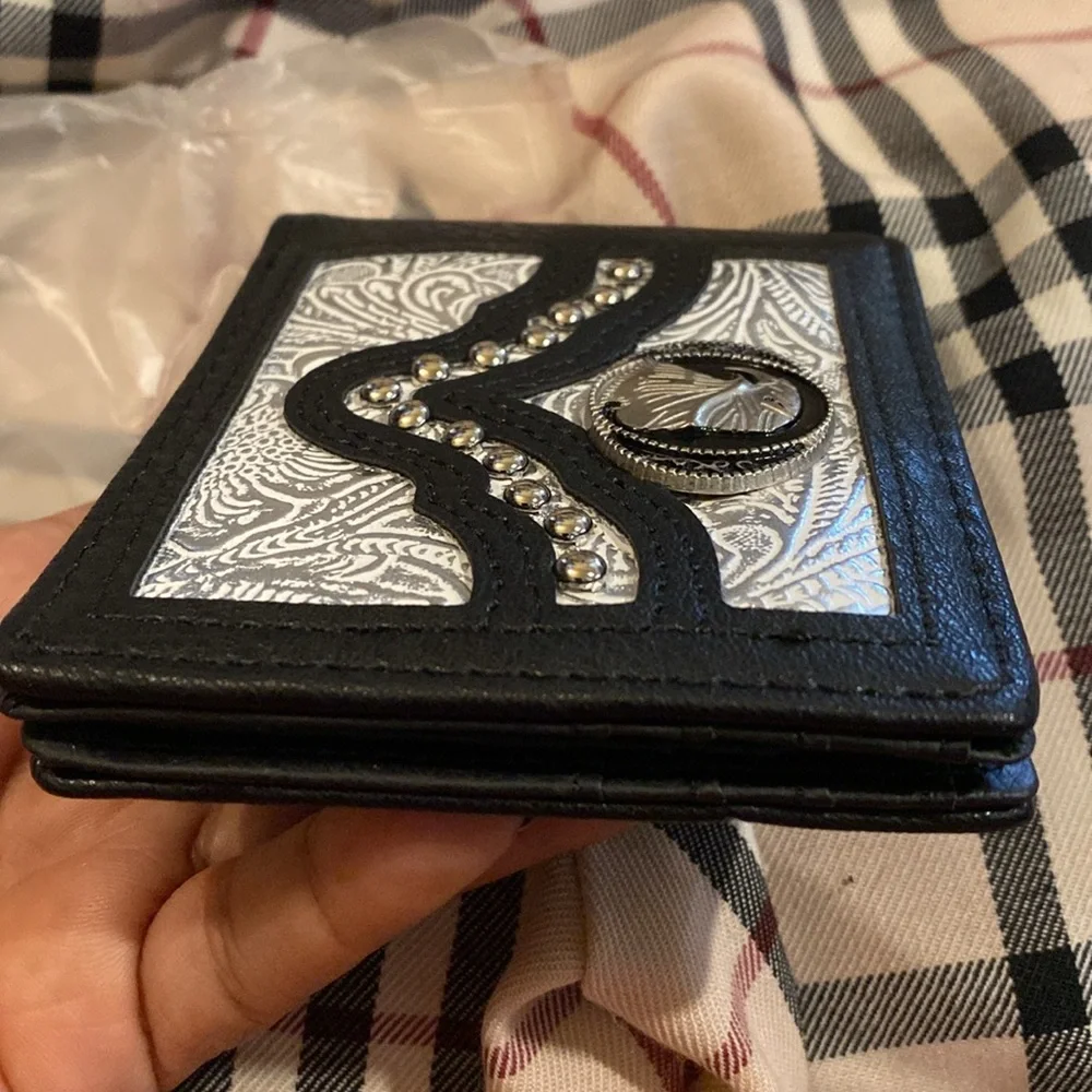 Mens Western Cowboy Bi Fold Wallet Black & Silver